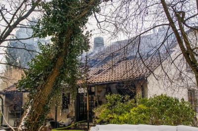 Dornstetten-Hallwangen:  Rund 100.000 Euro Sachschaden bei Gebaeudebrand